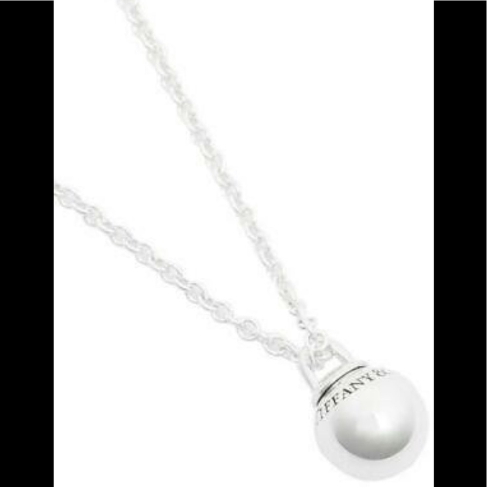 Tiffany’s ball necklace (hardware)